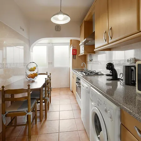 Luzimar Duplex Apartment